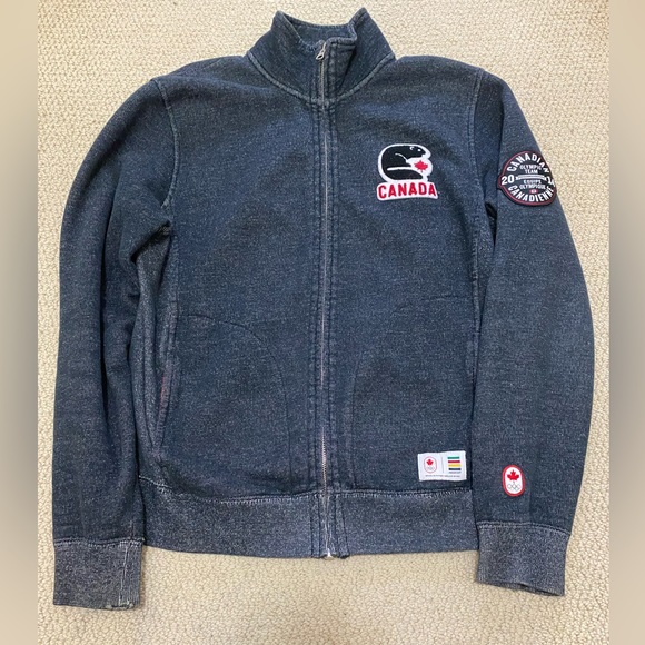 Hudson’s Bay 2014 Sochi Olympic Canada Jacket. Women’s Large. Dark Grey. - Picture 8 of 8